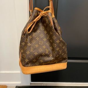 Louis Vuitton Noé shoulder bag